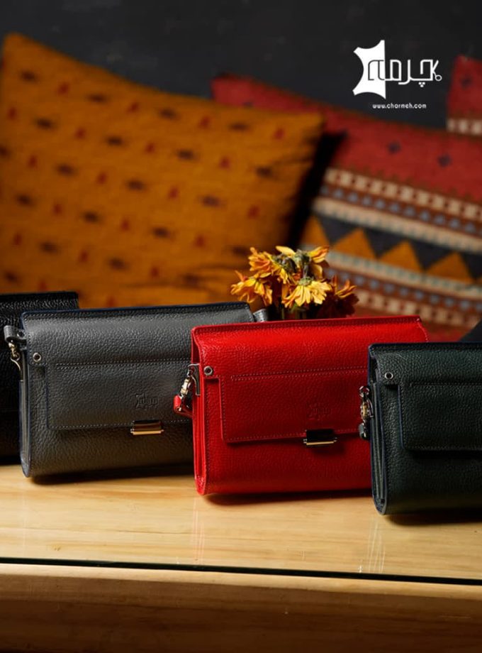 کیف دوشی چرمه