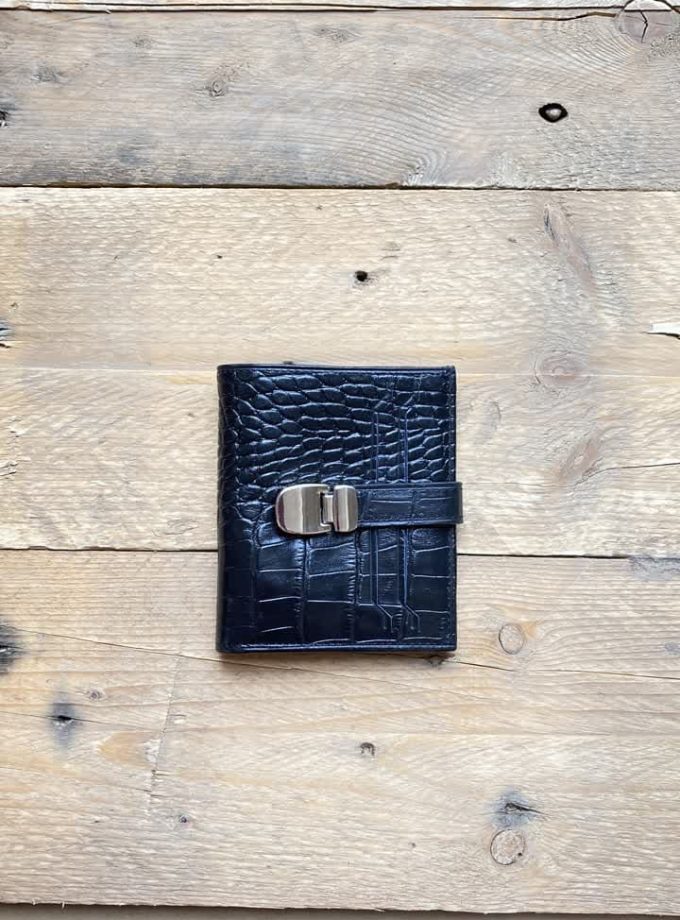 کیف پول صبا مگنتی طرح کروکو